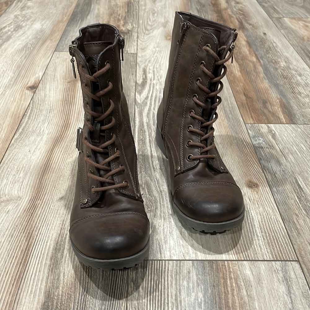 Brown Leather boots by Guess. Size 7.5.